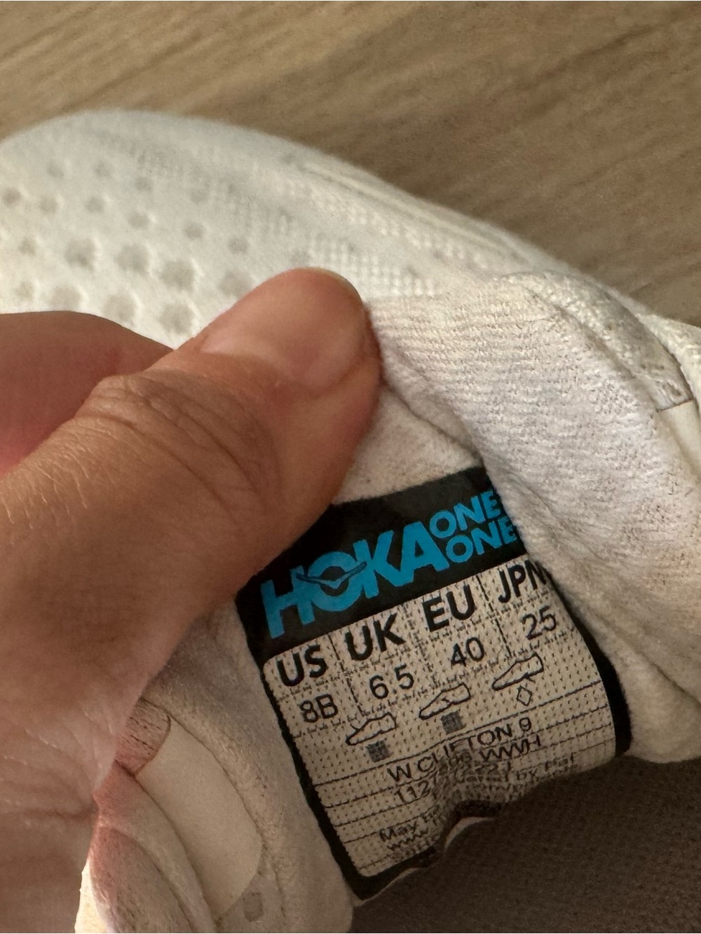 Hoka One One Clifton 9 Women's Running Shoes white size 8 - Picture 6 of 6
